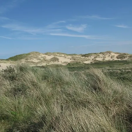 Suite44 Bed & Beach Scheveningen * The Hague